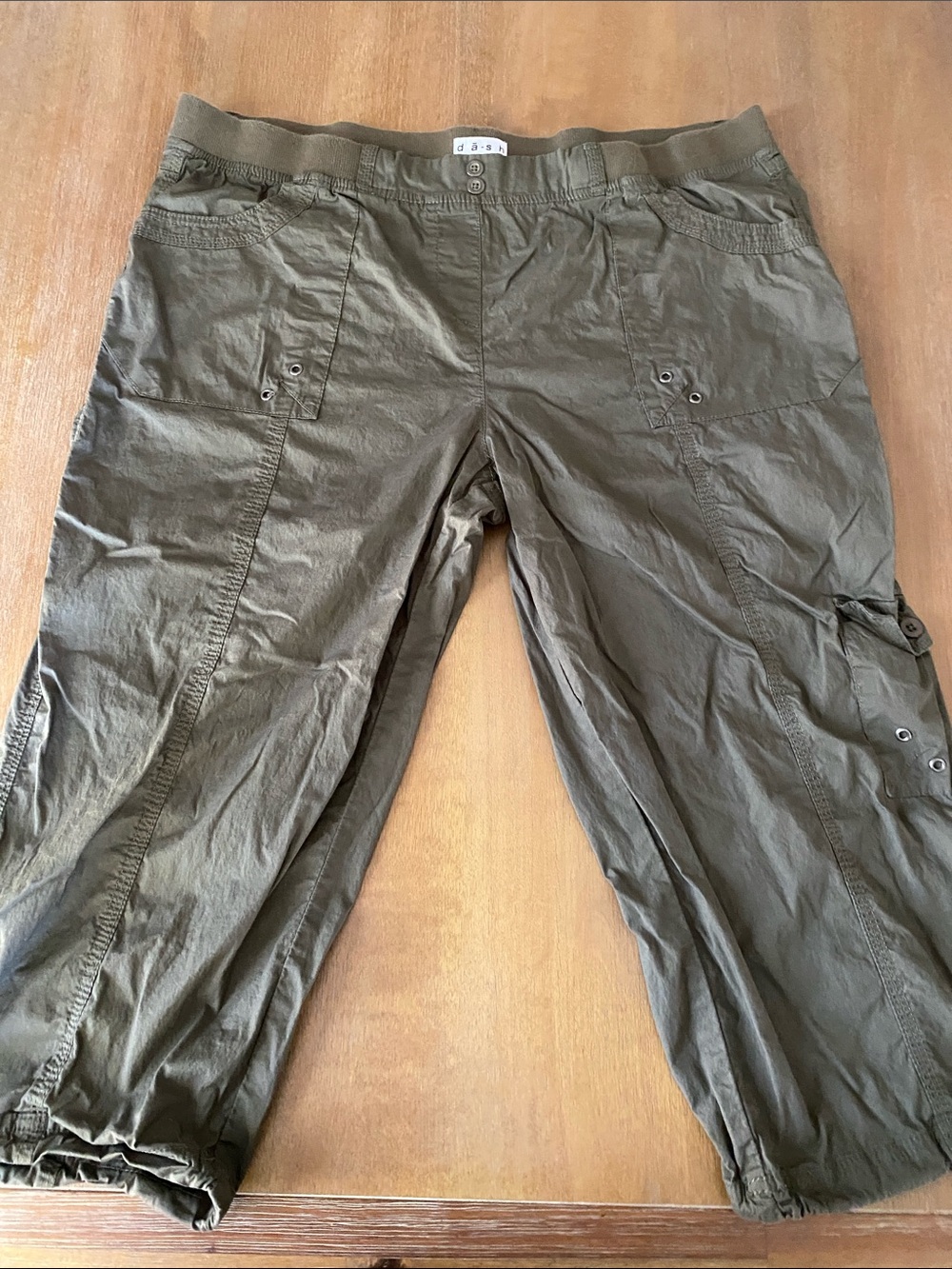 Dash  Olive Green Cargo Capris
